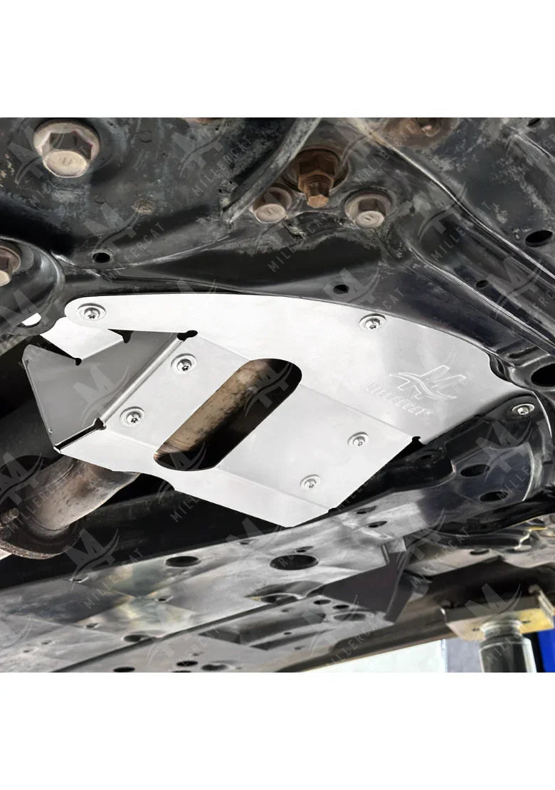 Toyota RAV4 Hybrid AWD 2016-2018 Cat Shield